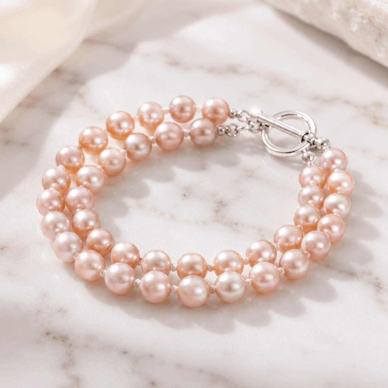 00. pearlsonly-blog-181-feature-image-pearl - Freshwater cultured pearl bracelet - Pearls Jewelry - pearlsonly