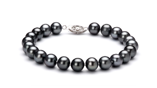 View Bracciale di perle d'acqua dolce nere collection
